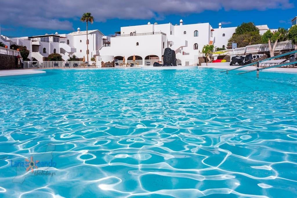 Vivienda Vacacional El Descanso Costa Teguise Exterior photo